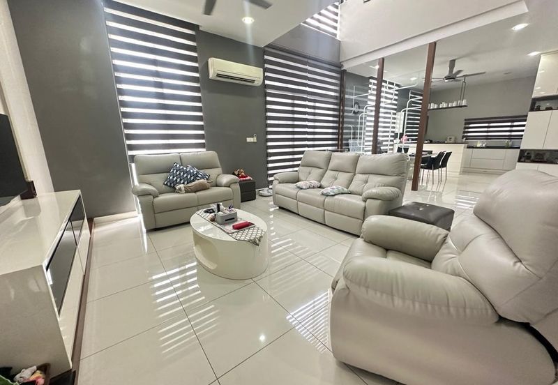 Twin Palm, Bandar Sungai Long   