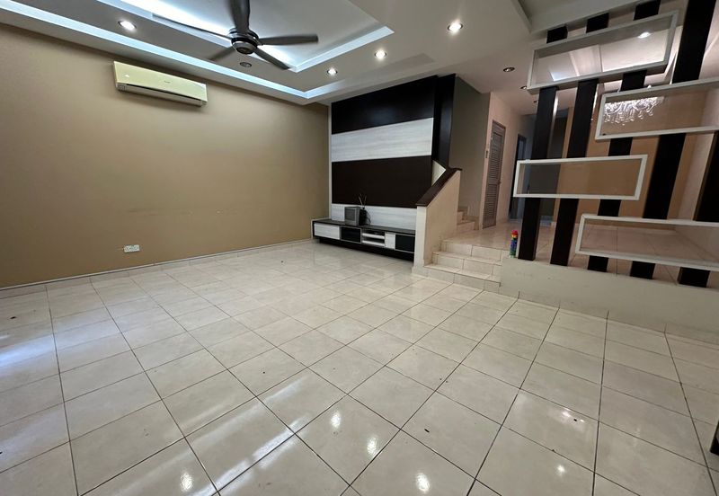  Palm Walk, Bandar Sungai Long 