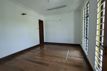 Taman Mawar, Bandar Kinrara Puchong