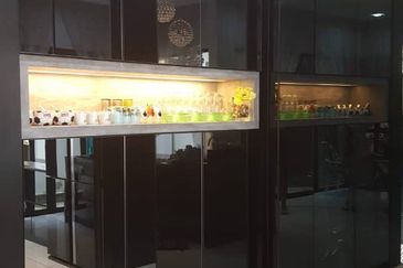 Twin Palm, Bandar Sungai Long 