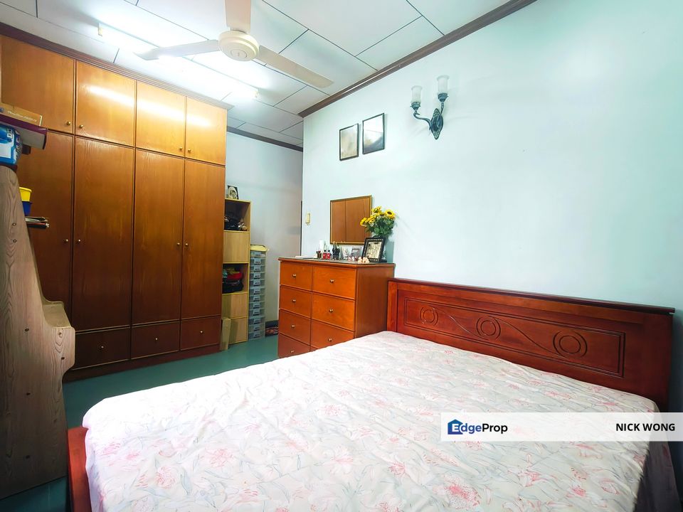  Taman Melur, Ampang, Selangor, Ampang