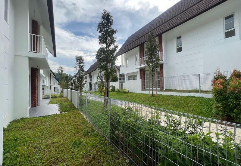 Residensi Emerald Damai (Emerald Hills) *