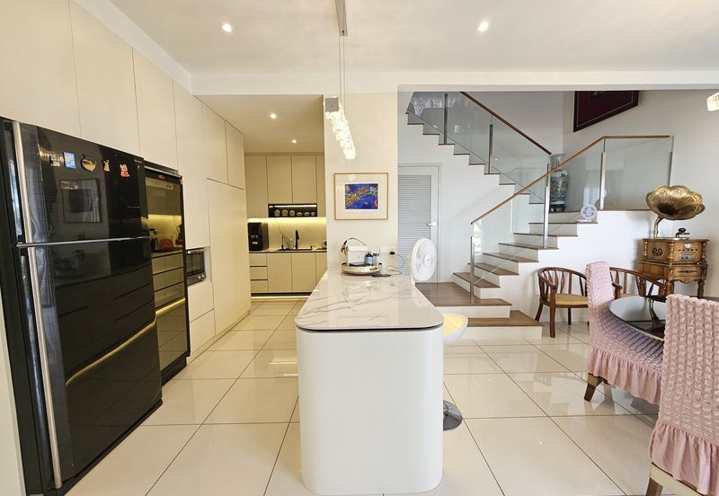 Residensi Emerald Damai (Emerald Hills) *