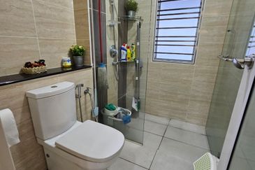 Taming Indah ,Bandar Sungai Long