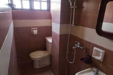 Persiaran Sungai Long 8