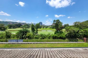 Persiaran Sungai Long 8