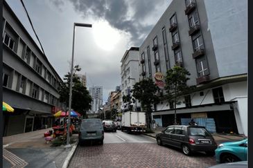 5 Storey Hotel Nu Sentral Mall Walking Distand to KL Sentral , KLCC