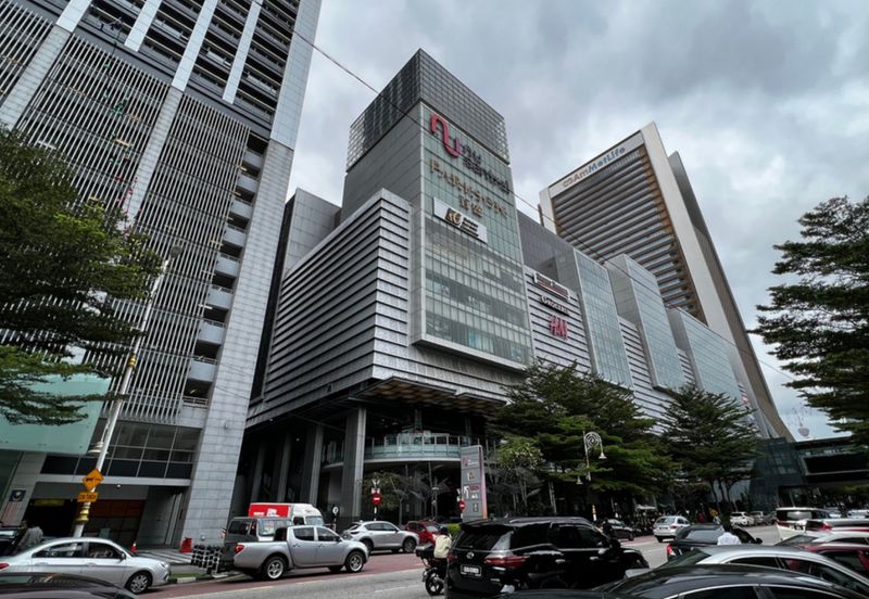 5 Storey Hotel Nu Sentral Mall Walking Distand to KL Sentral , KLCC