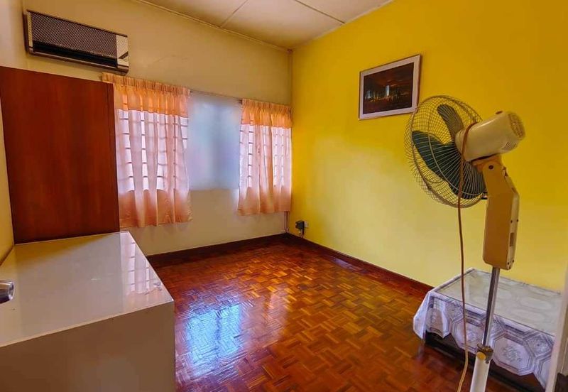 Happy Garden (Taman Gembira)