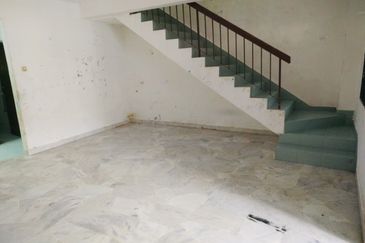 Jalan Pandan Indah 4/18