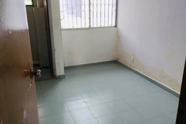 Jalan Pandan Indah 4/18