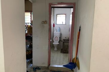 Taman Sri Batu Caves