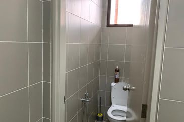 Melawati Corporate Center (MCC)