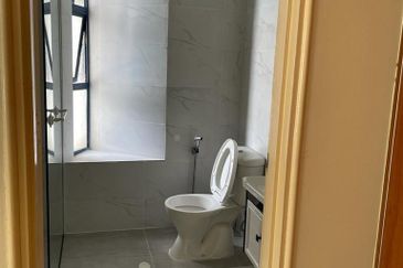 Impiana on the Waterfront