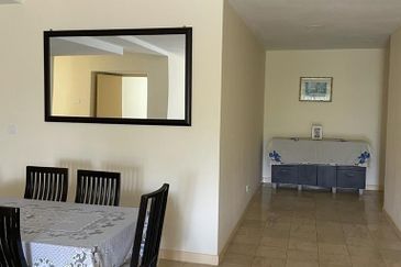 Impiana on the Waterfront