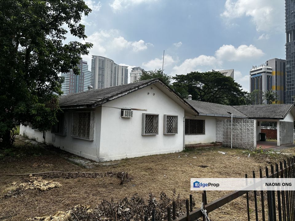Antique Bangalow House in Jalan Gurney for Sale, Kuala Lumpur, Keramat