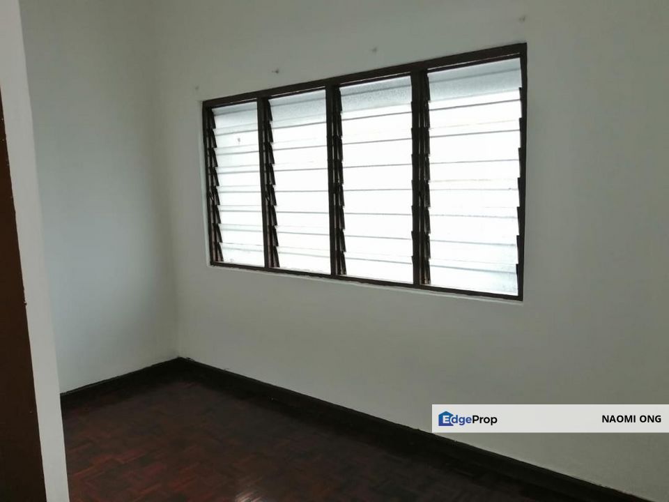 Taman Melawati Double Storey Intermediate Freehold house for Sale, Kuala Lumpur, Ampang