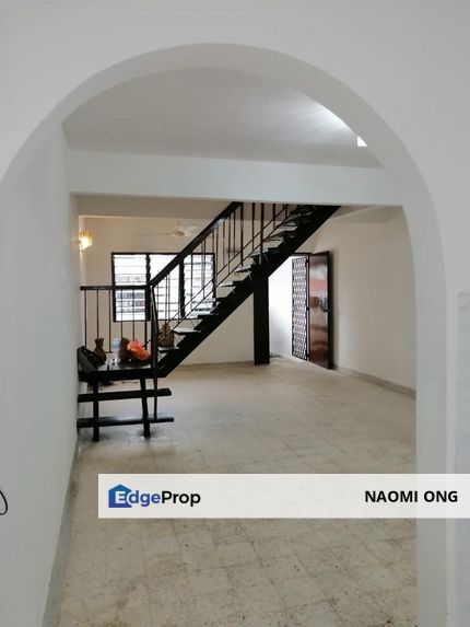 Taman Melawati Double Storey Intermediate Freehold house for Sale, Kuala Lumpur, Ampang