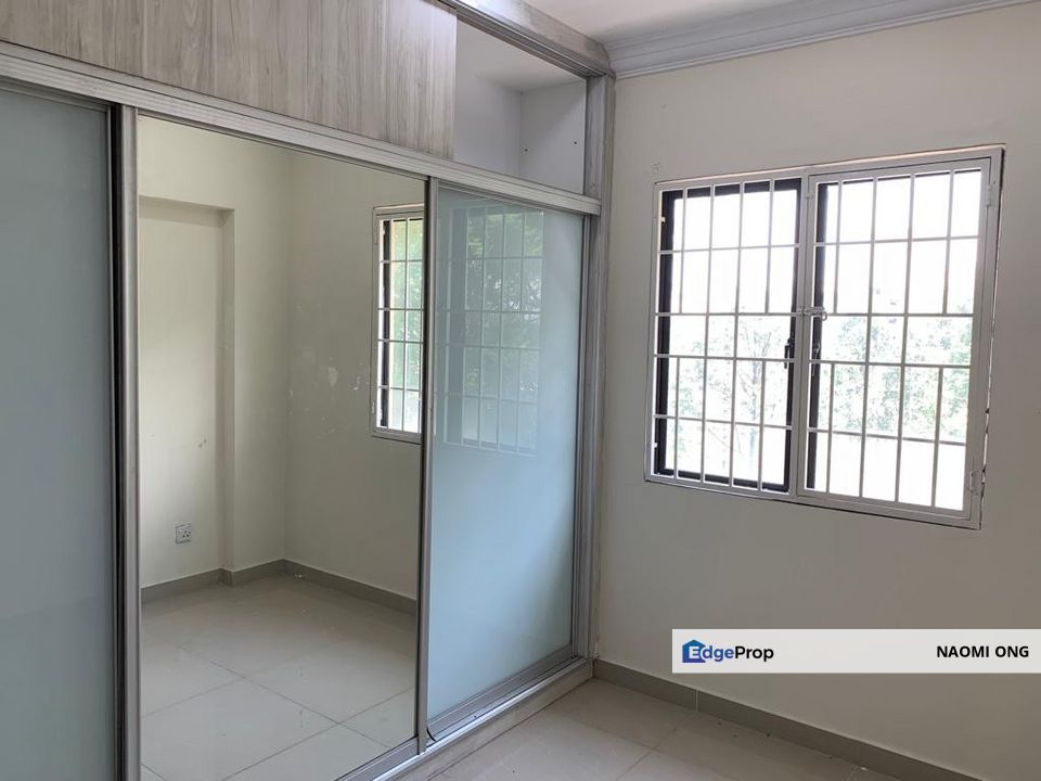 Aman Puri Apartment Kepong Kuala Lumpur well kept unit for sale, Kuala Lumpur, Kepong