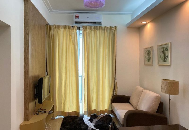 231 TR Serviced Suite