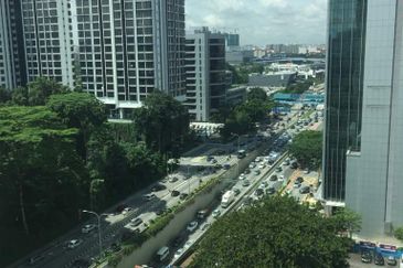 231 TR Serviced Suite