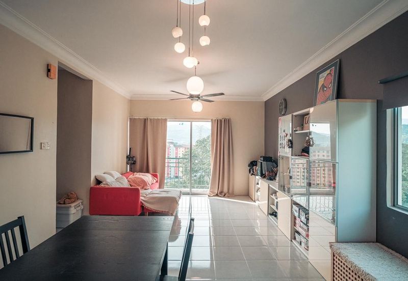 Angsana Apartment @ Taman Raintree