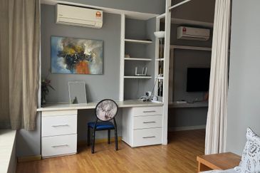 Parkview Service Apartment