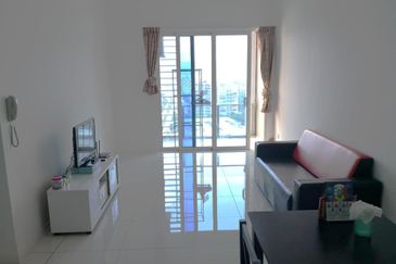 Aurora Tower @ Eco Sky