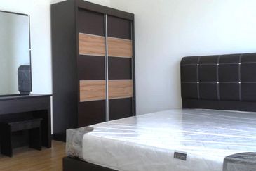 Aurora Tower @ Eco Sky