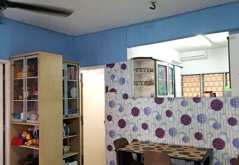 Apartment Bunga Raya