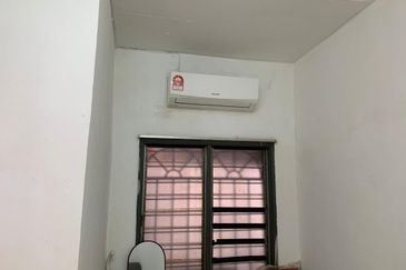 Lembah Maju Flat (RP1 RP2 RP3 RP4)