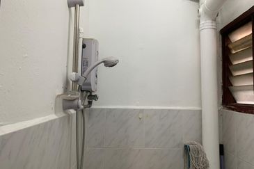 Lembah Maju Flat (RP1 RP2 RP3 RP4)