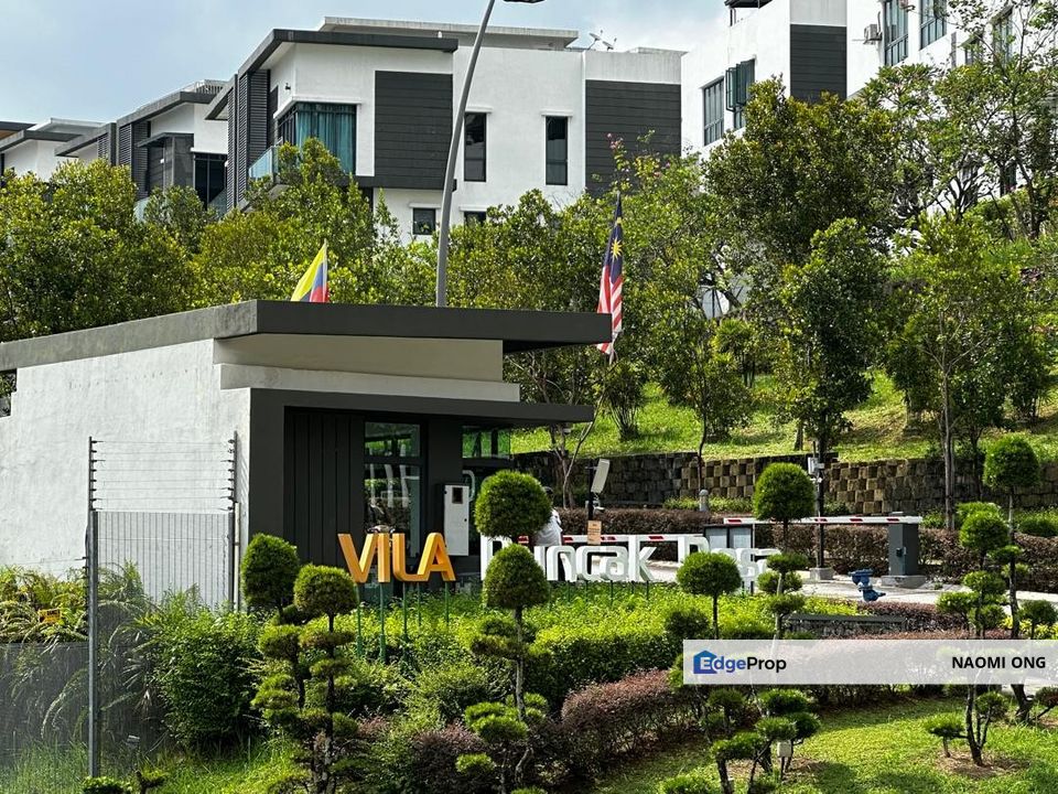 Vila Puncak Desa 3 storey Semi-D @ Desa Petaling , Kuala Lumpur, Desa Petaling