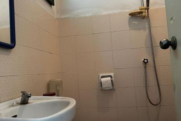 Bandar Sri Damansara Two and a half Storey Terrace House for Sale