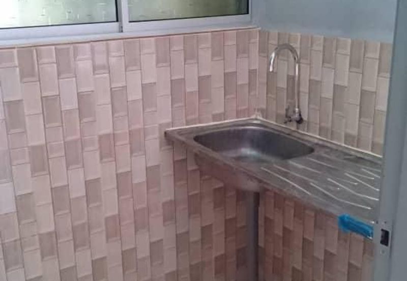 Angsana Apartment @ Taman Raintree