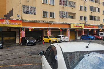 Residensi Bistaria, Ukay Bistari