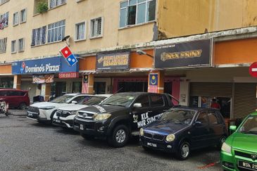 Residensi Bistaria, Ukay Bistari