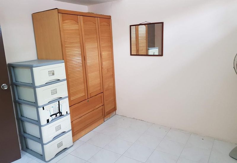 Jalan Taman Bukit Desa