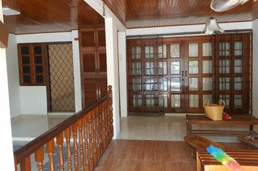 Jalan Taman Bukit Desa