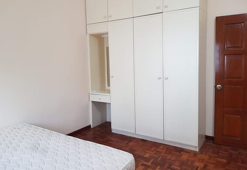 Jalan Taman Bukit Desa