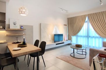 Completed Service Apartment D' MILLENIA RESIDENCE @ UNIMAS for Sale with RM500 booking fee!