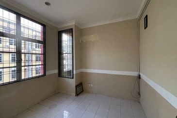 Matang Jaya SoHo Apartment for Sale!