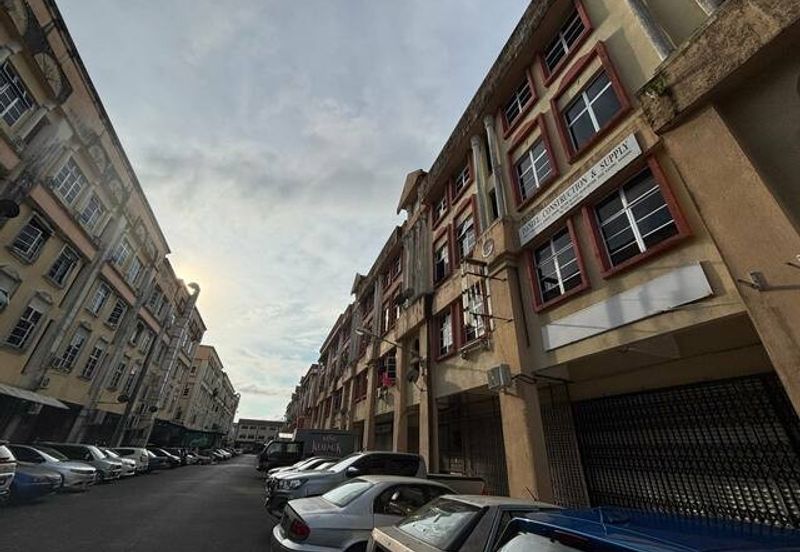 Matang Jaya SoHo Apartment for Sale!