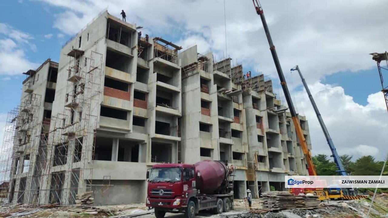 Affordable Full facilities Condominium OAKLAND Residence at Stapok for Sale, Sarawak, Kuching