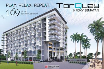 TorQuay @Roxy Sematan