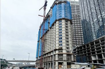 Paxtonz @ Empire City, Damansara Perdana