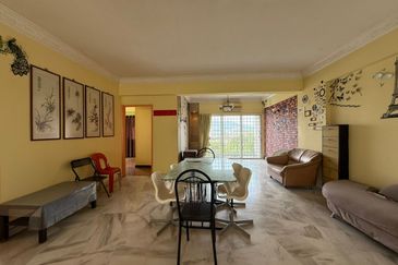 Awana Puri Condominiums