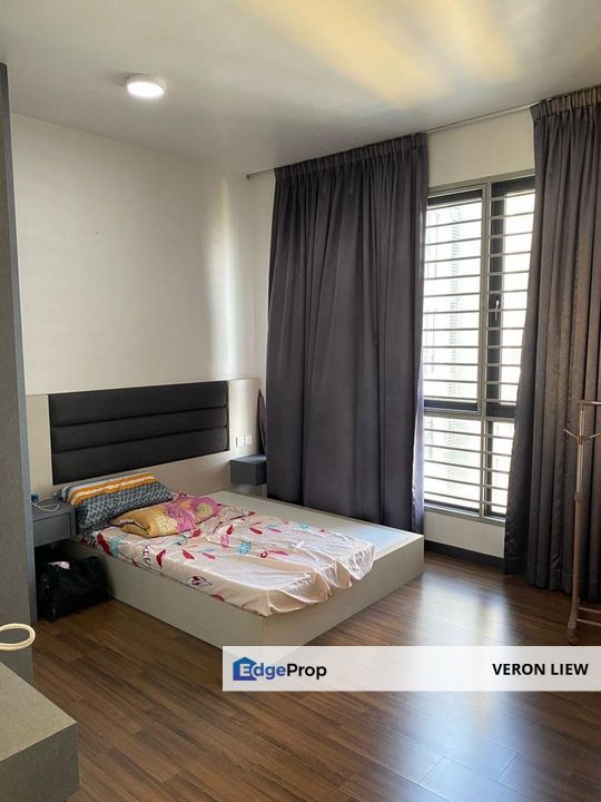 SILK SKY SERVICE APT FOR SALE, Selangor, Balakong