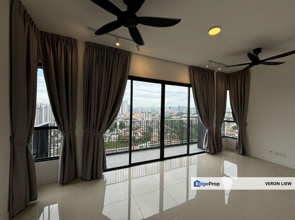 SILK SKY SERVICE APT FOR SALE, Selangor, Balakong
