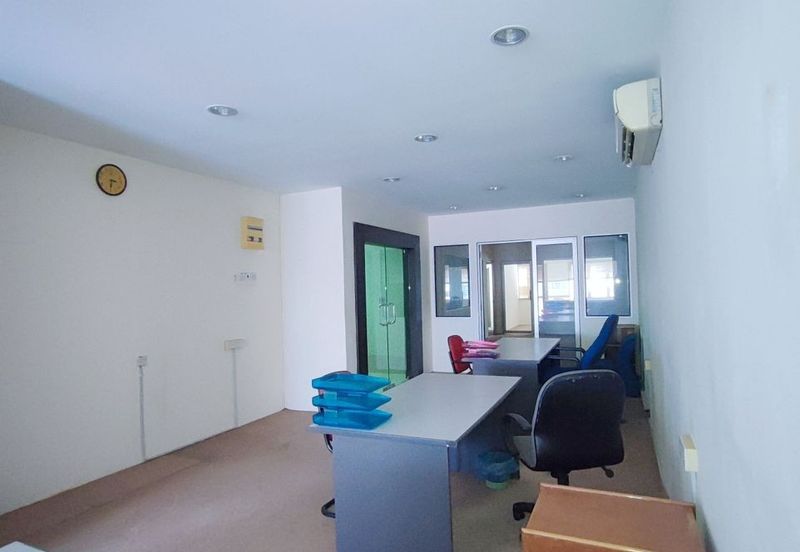 Regalia Business Centre, USJ 1